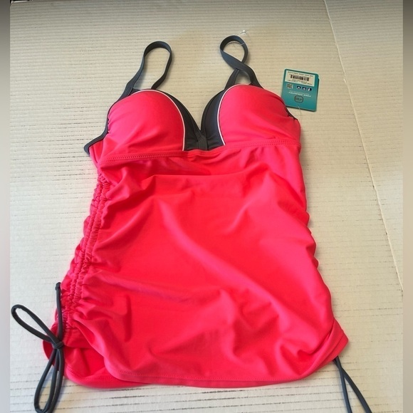 Free Country women’s color block tankini swim suit top only NWT Sz S 4/6. M4 - Picture 3 of 7